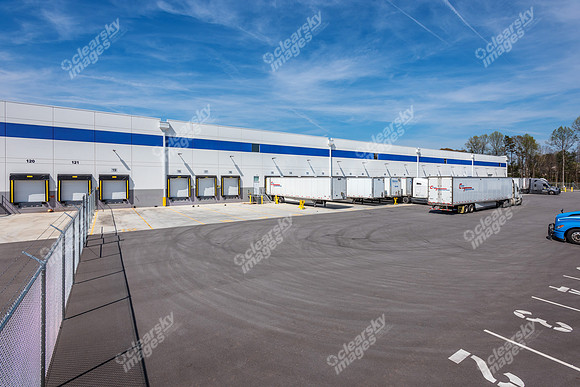 300-woodlake-ext6088
