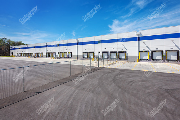 300-woodlake-ext6094