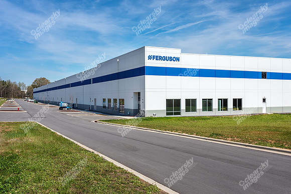300-woodlake-ext6136
