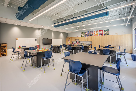 125-campus-int4906