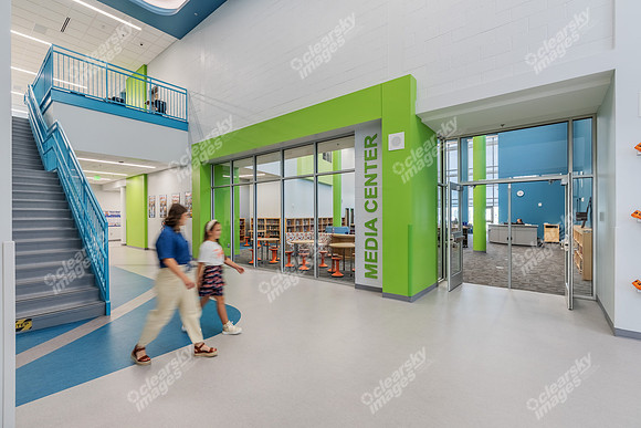 125-campus-int4741