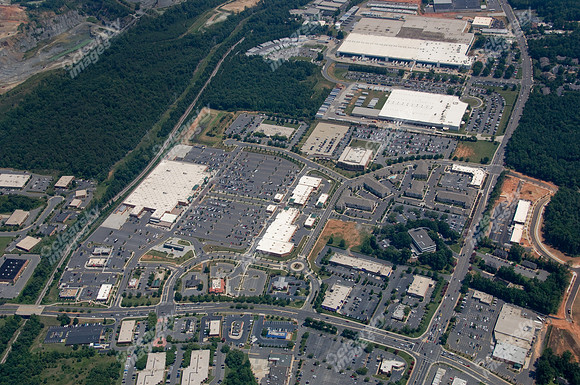 Galleria-Village-Apts-0708-325