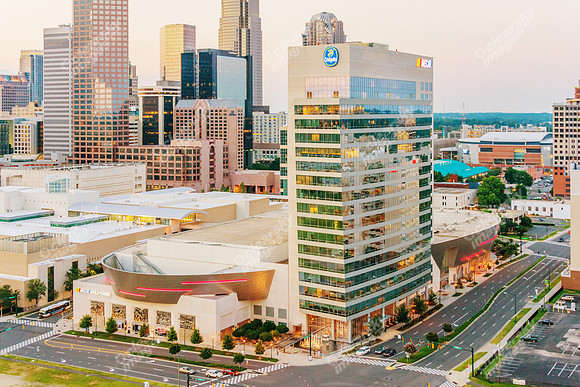 charlotte-cbd-helo-nascar-061513-084