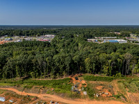 8250-charlotte-drn1033