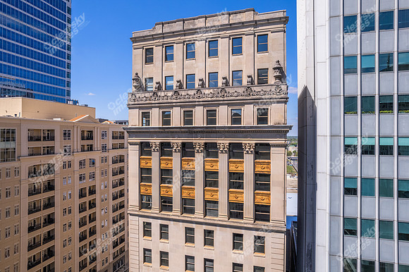 212-s-tryon-drn0108
