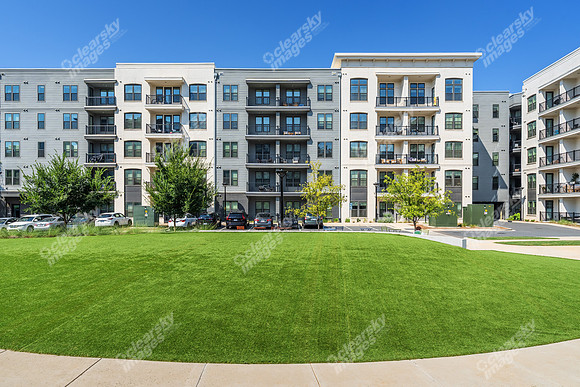 536-w-tremont-ext6151