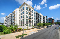 536-w-tremont-ext6712