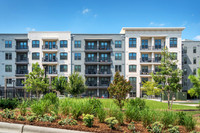 536-w-tremont-ext6928