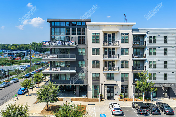 536-w-tremont-drn7143
