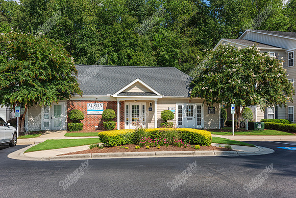 1131-capeharbor-ext0057