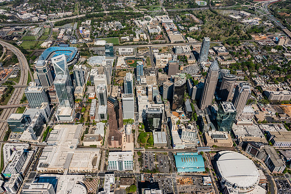 212-s-tryon-air1636