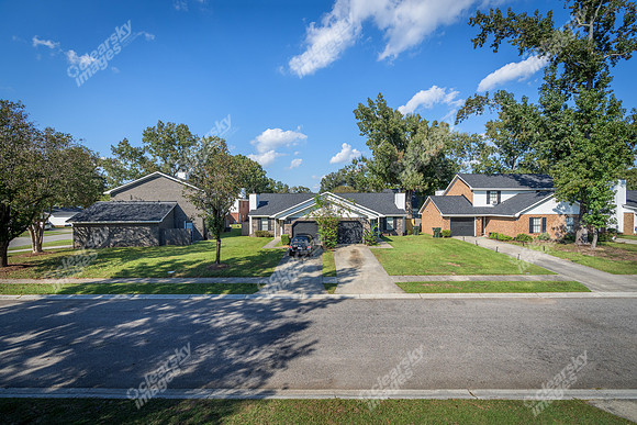 1398-s-university-ext2677