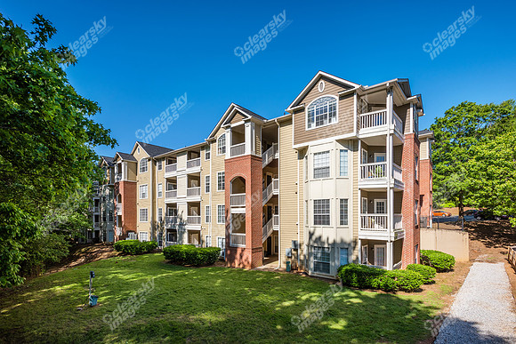 412-woods-lake-ext1626