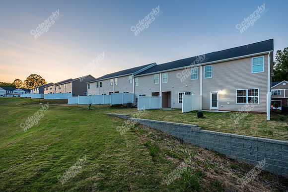 3431-garden-twi7296