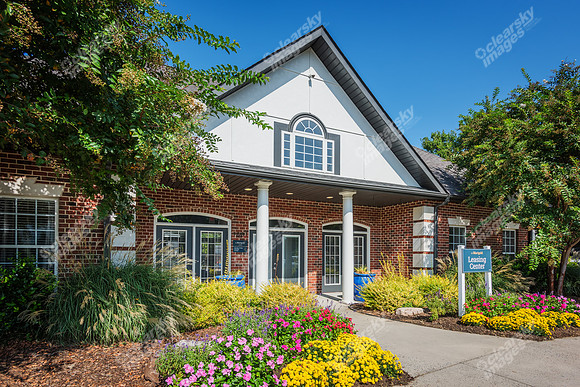 1801-willow-ext0036