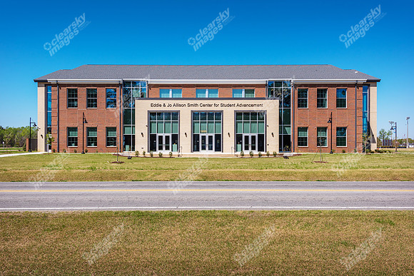1935-warren-ext6761