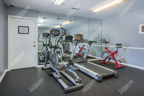 cypress-run-columbia-apts-int-4751