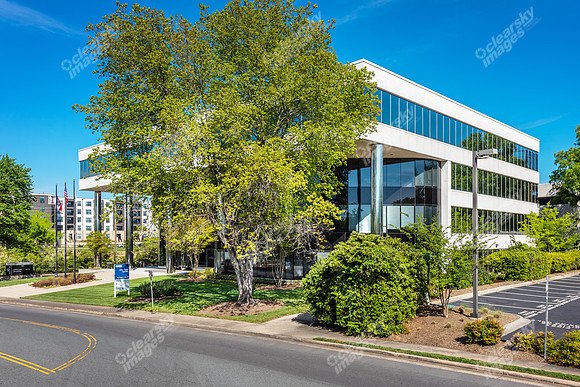 6525-morrison-ext10020