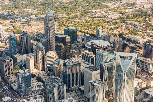 clt-cbd-uptown-101916-7075