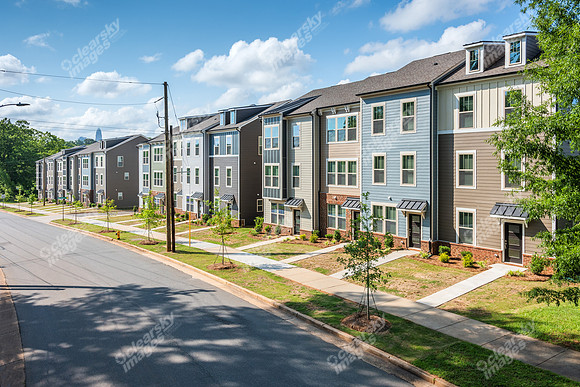 2635-west-trade-ext5597