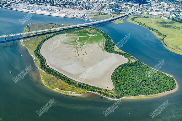 laurel-island-air6208
