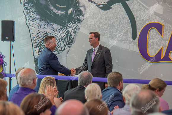 ribbon-cutting-int-2912