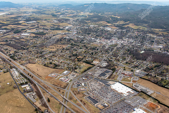 mf-wytheville-plaza-air-2630