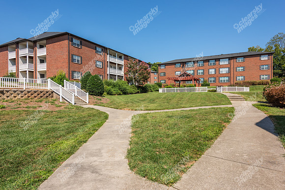 1801-willow-ext0207
