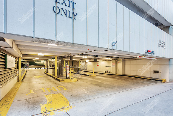 301-s-tryon-ext1283
