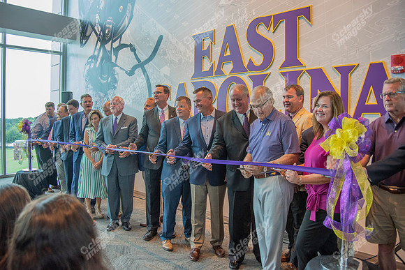 ribbon-cutting-int-2948