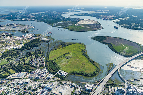 laurel-island-air6512
