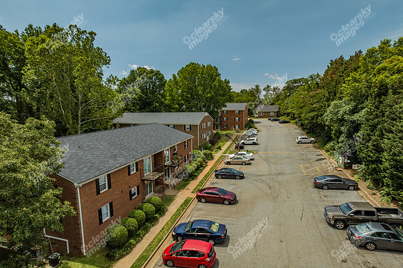 4228-united-drn0932