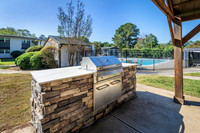 2105-bogarde-ext2333
