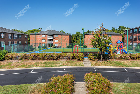 1801-willow-ext0129