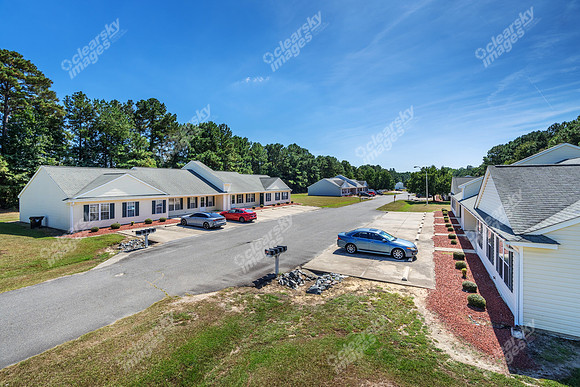 271-sheridan-ext4649