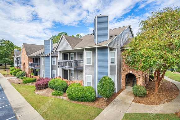 350-powell-ext01957