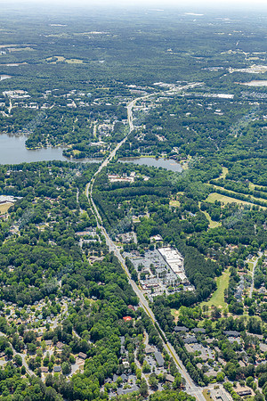 100-n-peachtree-air3842