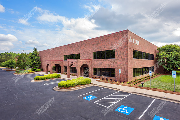 12210-vance-ext4385