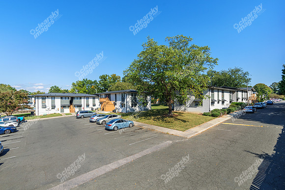 2105-bogarde-ext2786
