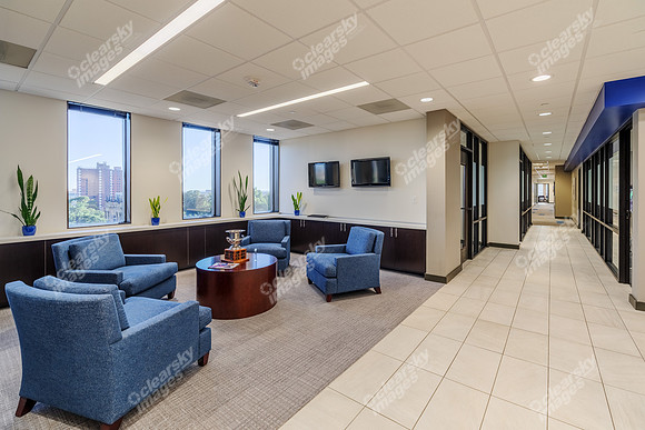 1301-gervais-int5671