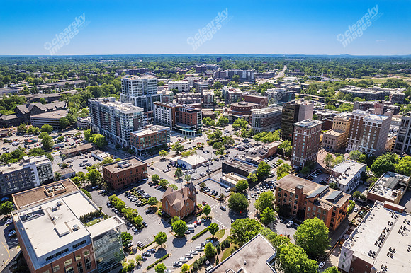 main-at-broad-drn0203