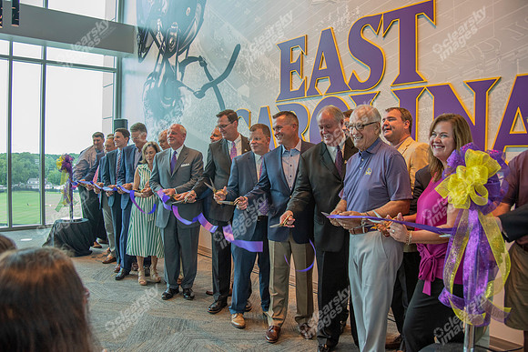 ribbon-cutting-int-2951