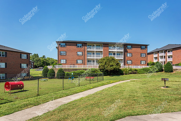 1801-willow-ext0201