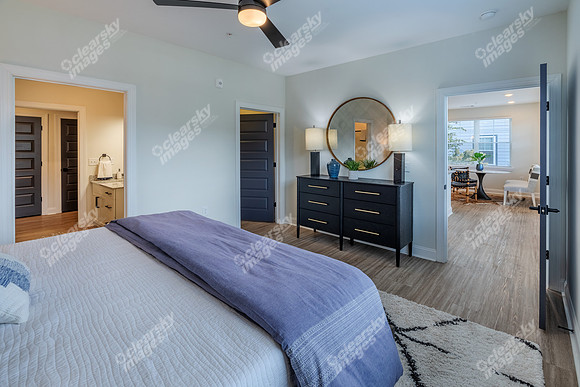 115-featherdown-int7212