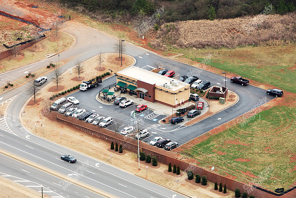 starbucks-carterville-air-3789