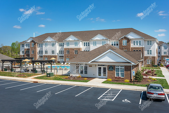1172-st-marks-ext8845