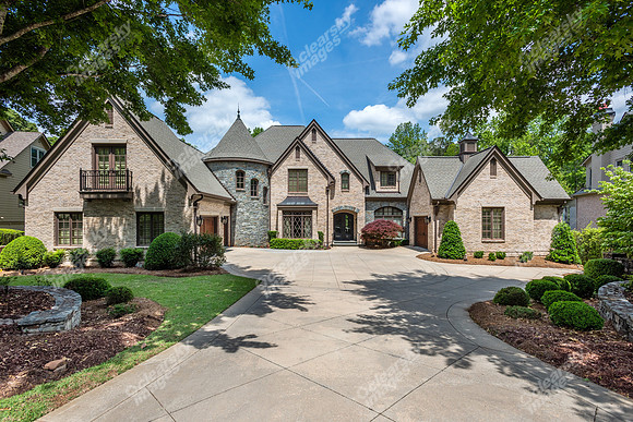 100-n-peachtree-area8072