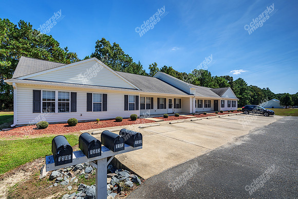 271-sheridan-ext4637