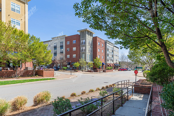 61-n-merrimon-ext0964