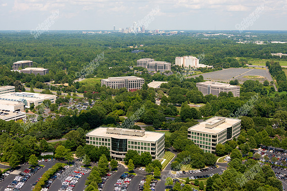 vanguard-center-helo-072413-618